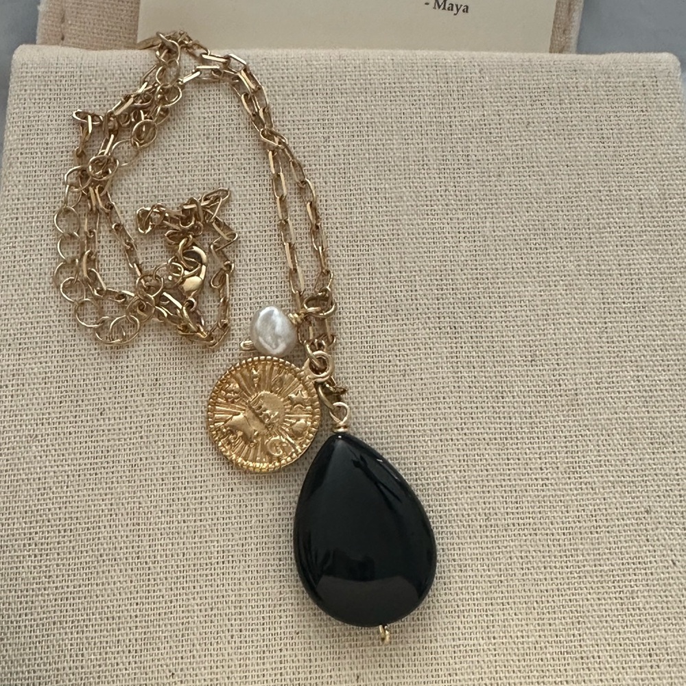 MAYAMAR 24K Gold Plated 24mm Onyx & Cultured Pearl 16"+3" Necklace‎ NWT - Picture 5 of 6